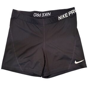 Nike Pro Dri Fit‼️must bundle no discount‼️